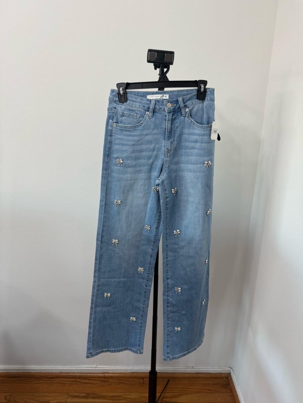 Altar'd State Light Blue Embellished Wide-Leg Jeans - Picture 4 of 6